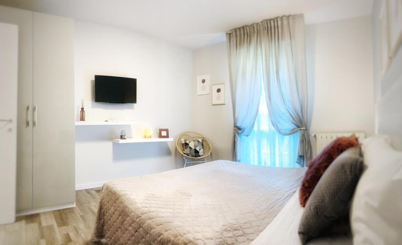 סירמיונה Appartamento Casa Emilia מראה חיצוני תמונה