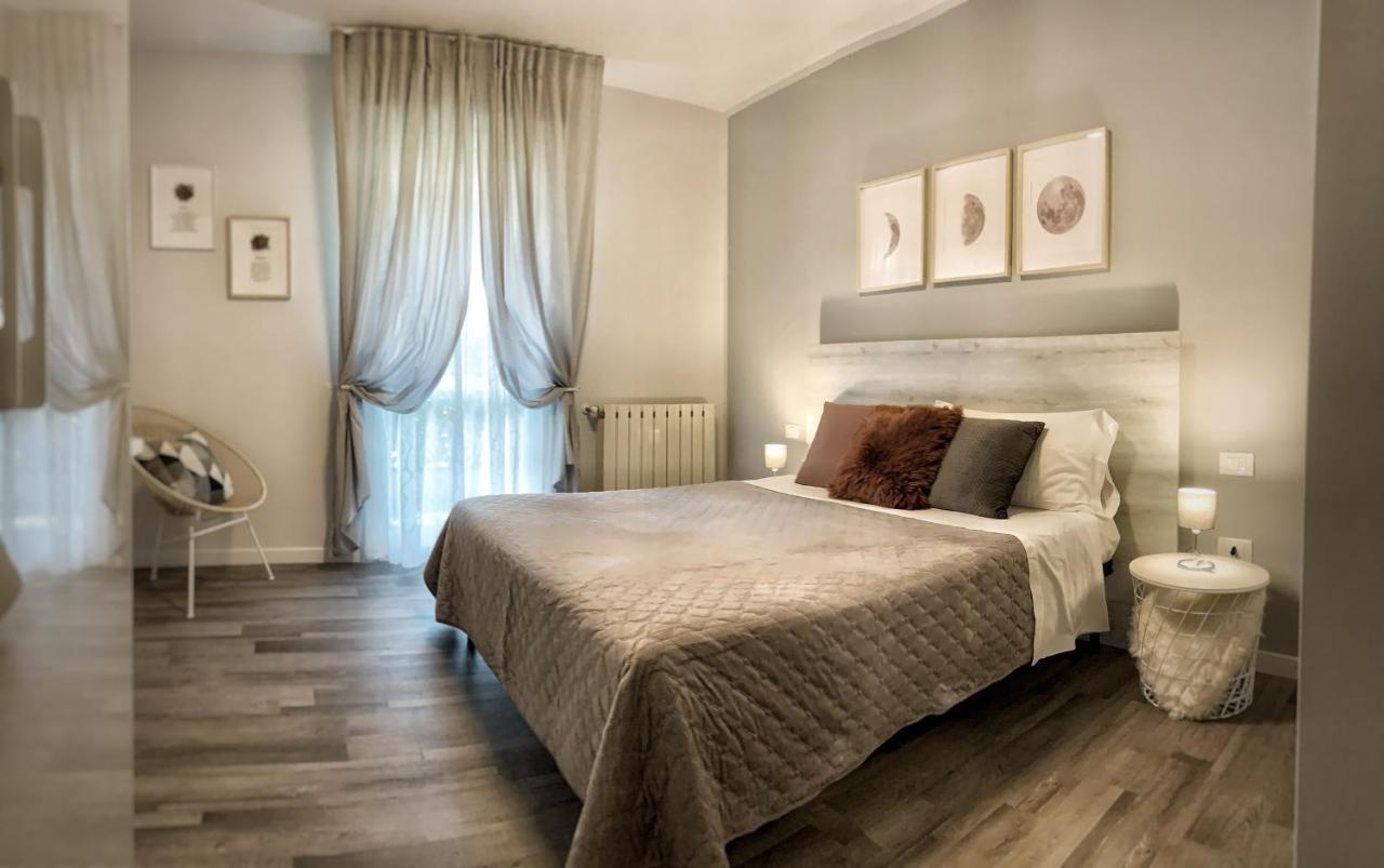 סירמיונה Appartamento Casa Emilia מראה חיצוני תמונה